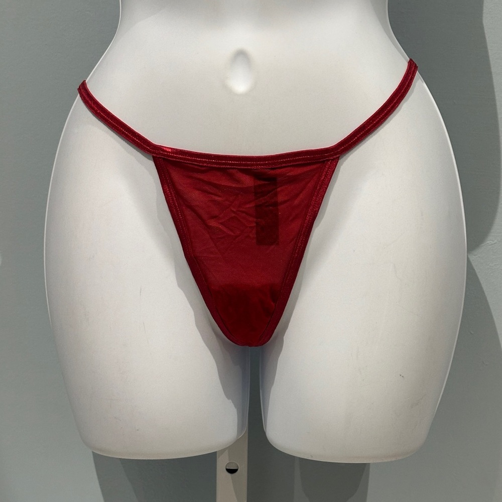 Yandy Red Thong G-String Panty Medium NWOT